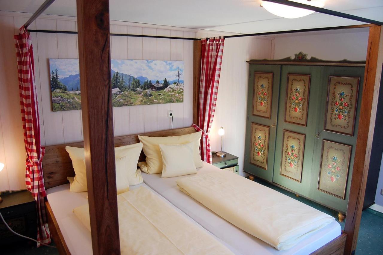 Hotel - Pension - Heidelberg Inkl. Chiemgaukarte Руполдинг Екстериор снимка